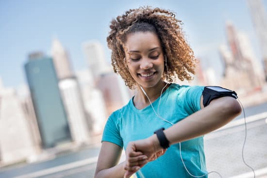 How Can I Measure My Fitness Progress? 4 canva MAEJJgLBEgA